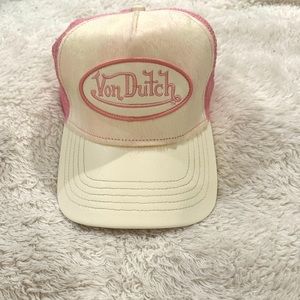 Von Dutch Hat